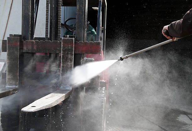 Best Oil Spill Cleanup  in Monument, CO
